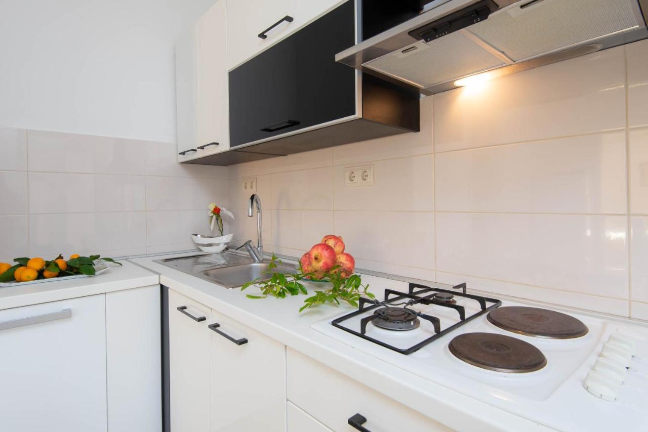 Apartments Lenka Оребич Экстерьер фото